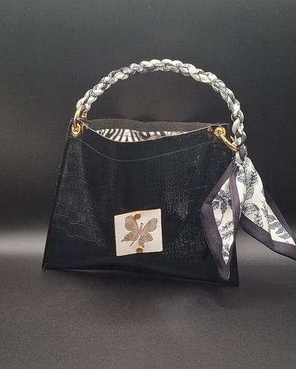 POCHETTE CHRYSALIDE CHIC