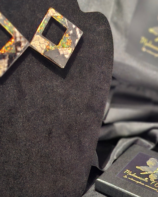 BOUCLES D'OREILLES CHRYSALIDE ÉCAILLES